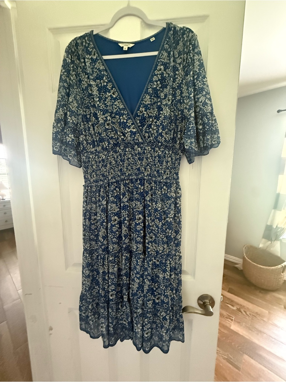 Max Studio Blue Floral V-Neck Tiered Midi Dress 1X
